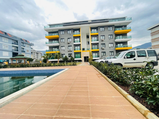 Просторный пентхаус планировки 6+1, 375м2 в районе Оба - Ракурс 8