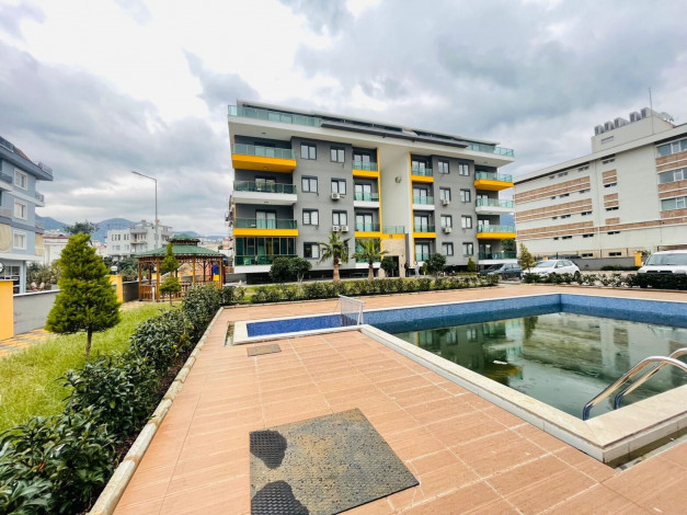 Просторный пентхаус планировки 6+1, 375м2 в районе Оба - Ракурс 9