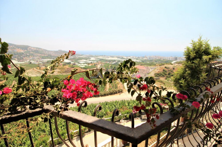 Вилла 3+1 с видом на море в популярном комплексе, район Каргыджак - Ракурс 34