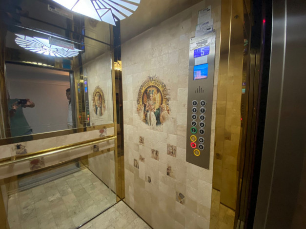 Меблированные апартаменты 1+1 с видом на море в районе Тосмур, 65 м2 - Ракурс 11