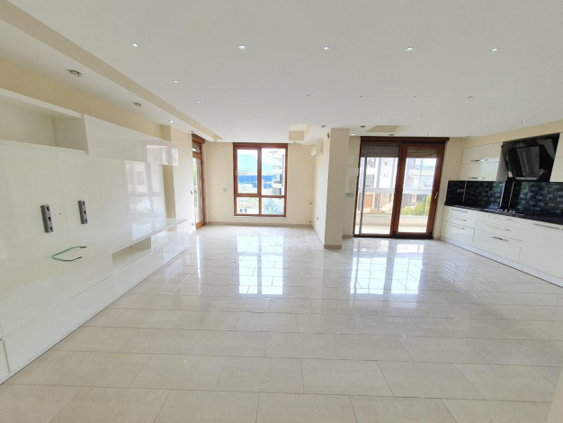 Квартира планировки 4+1, 360м2 в престижном районе Оба - Ракурс 9