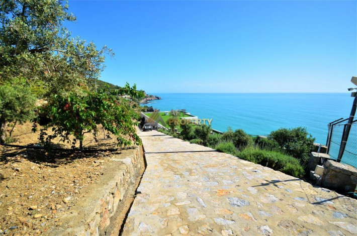 Вилла планировки 5+1 с потрясающими видами на Средиземное море - Ракурс 16