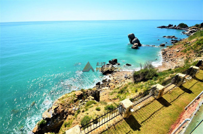 Вилла планировки 5+1 с потрясающими видами на Средиземное море - Ракурс 19