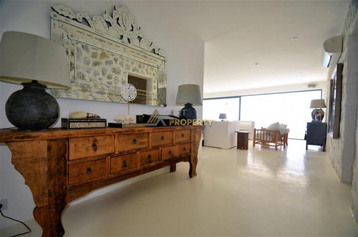 Вилла планировки 5+1 с потрясающими видами на Средиземное море - Ракурс 34