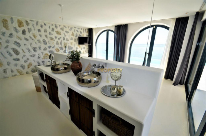 Вилла планировки 5+1 с потрясающими видами на Средиземное море - Ракурс 41