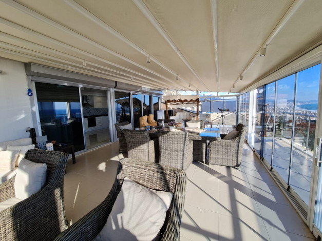 Отличная вилла планировки 4+1, 375м2 с видом на море, район Бекташ, Аланья - Ракурс 8