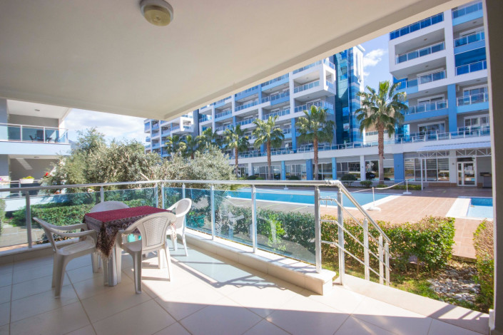 Двухуровневая квартира 4+1 вблизи от моря в районе Кестель, 225 м2 - Ракурс 8