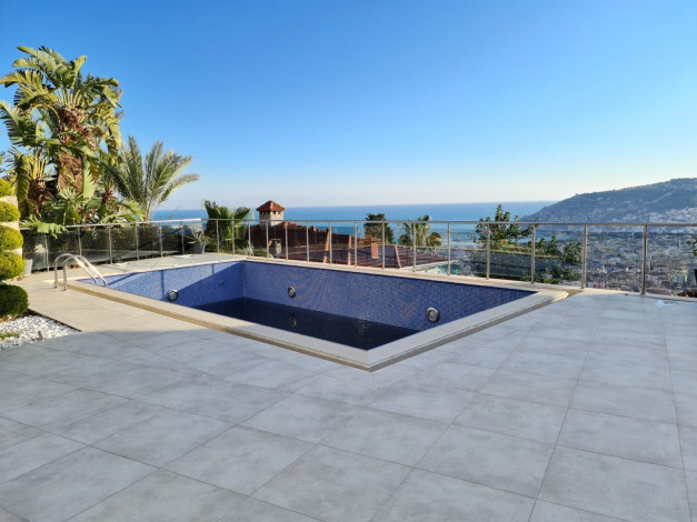 Отличная вилла планировки 4+1, 375м2 с видом на море, район Бекташ, Аланья - Ракурс 37