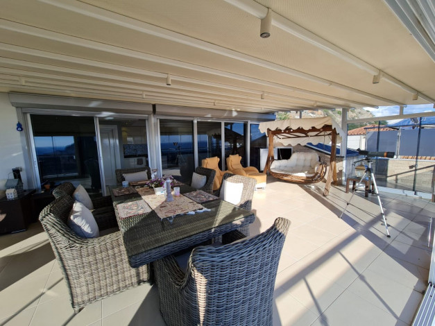 Отличная вилла планировки 4+1, 375м2 с видом на море, район Бекташ, Аланья - Ракурс 40