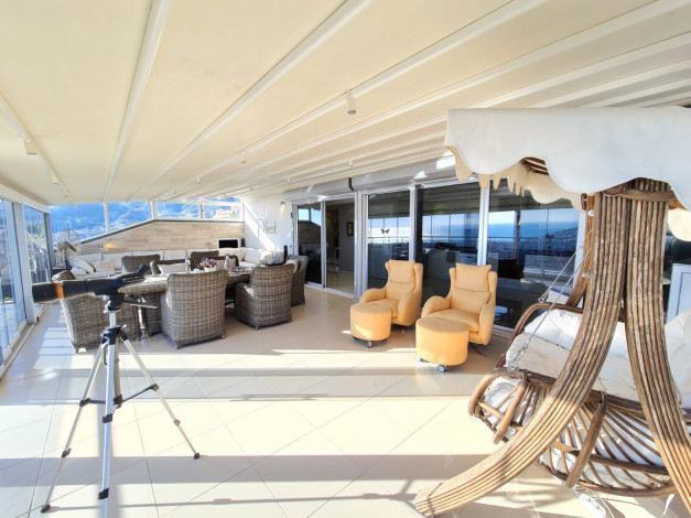 Отличная вилла планировки 4+1, 375м2 с видом на море, район Бекташ, Аланья - Ракурс 46