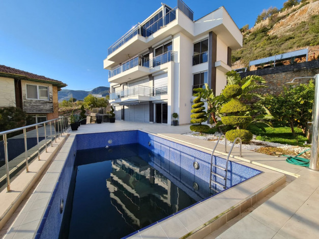 Отличная вилла планировки 4+1, 375м2 с видом на море, район Бекташ, Аланья - Ракурс 71