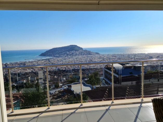 Отличная вилла планировки 4+1, 375м2 с видом на море, район Бекташ, Аланья - Ракурс 76