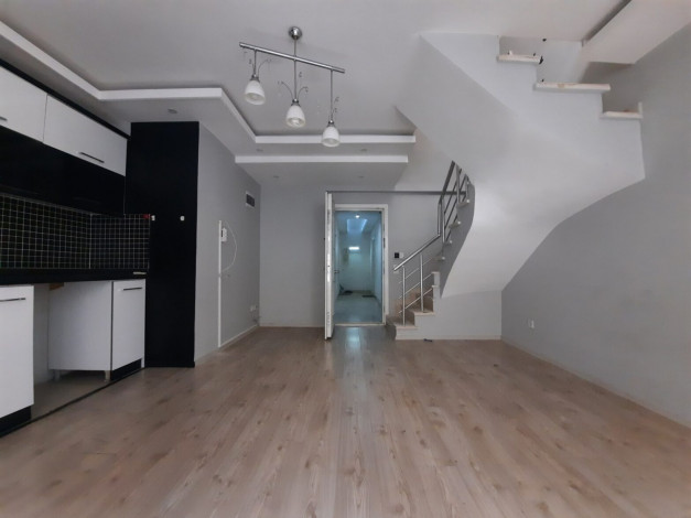 Уютный дуплекс планировки 1+1 в районе Джикджилли - Ракурс 8