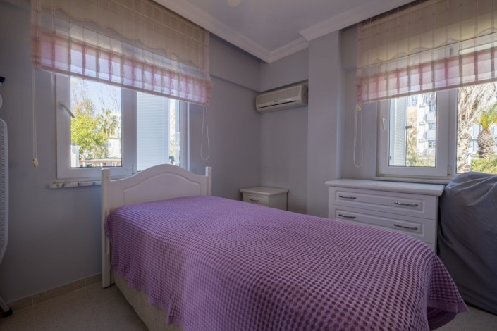 Вилла планировки 4+1, 200м2 в районе Окуджалар - Ракурс 10