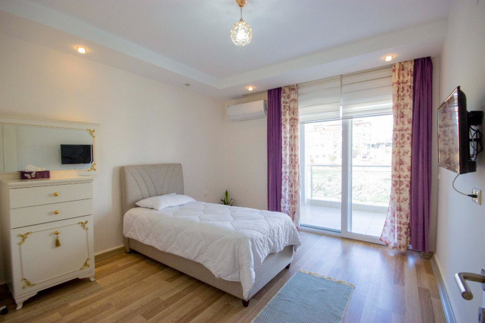 Двухуровневая квартира 4+1 вблизи от моря в районе Кестель, 225 м2 - Ракурс 11