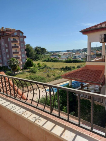 Меблированная двухэтажная вилла 3+1 в районе Инжекум - Ракурс 32