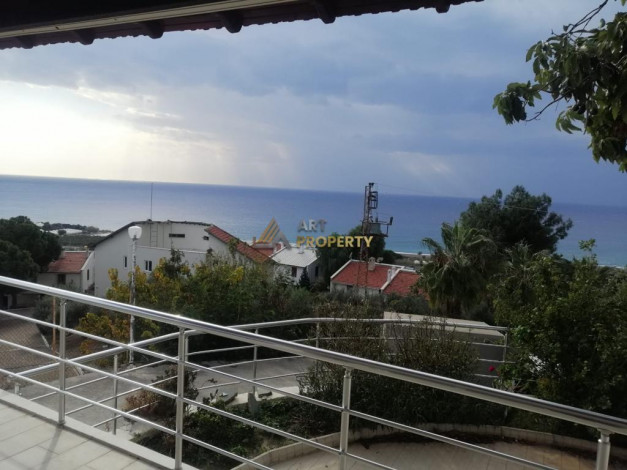 Меблированная вилла планировки 3+1, 120м2 с видом на море, Демирташ - Ракурс 20