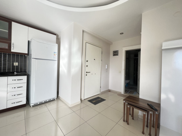 Меблированная квартира планировки 1+1, 65м2 с видом на море, район Махмутлар - Ракурс 8