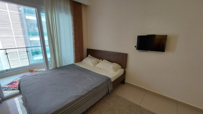 Уютная студия на высоком этаже в комлпексе с инфраструктурой, 37м2 - Ракурс 6