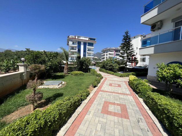 Квартира планировки 1+1, 60м2 в районе Кестель - Ракурс 13