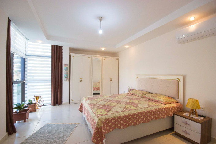 Двухуровневая квартира 4+1 вблизи от моря в районе Кестель, 225 м2 - Ракурс 17