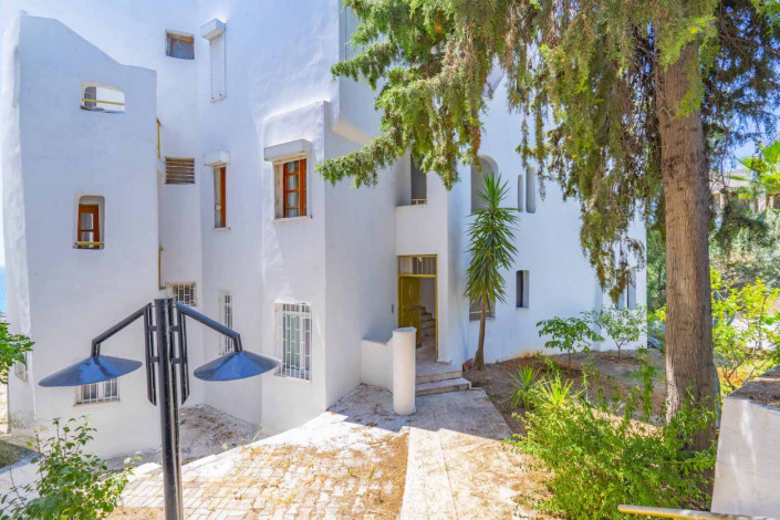 Меблированная квартира 2+1, 91м2 с видом на море, район Тюрклер - Ракурс 5