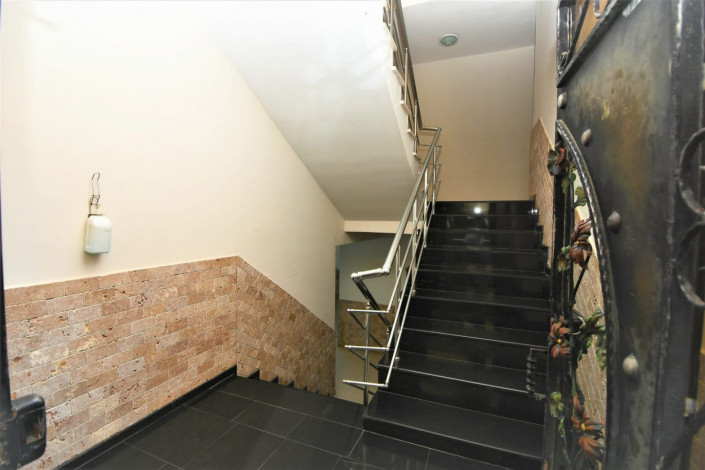 Современная меблированная студия в комплексе с инфраструктурой в Махмутларе, 45м2 - Ракурс 3