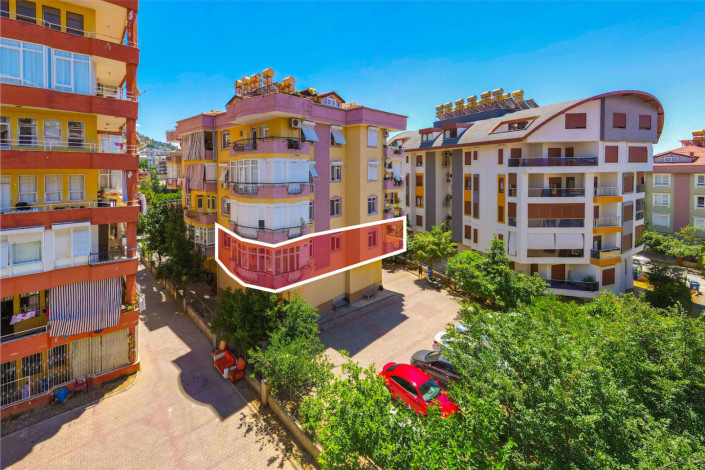 Уютная просторная квартира планировки 3+1, 150м2 в центральной части города Аланья - Ракурс 13