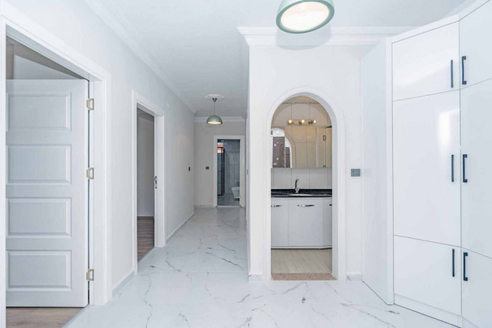 Уютная просторная квартира планировки 3+1, 150м2 в центральной части города Аланья - Ракурс 26