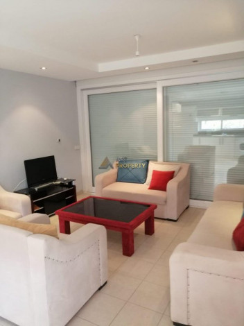 Трехкомнатная меблированная квартира в Обе, 100 м2 - Ракурс 4