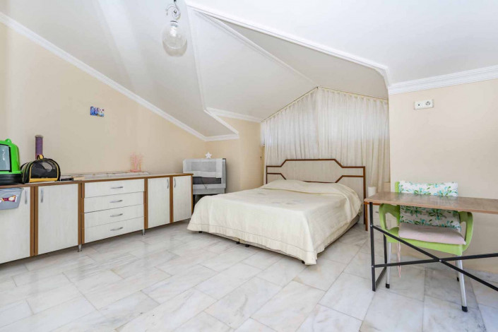 Просторный пентхаус планировки 4+1 в районе Оба - Ракурс 2