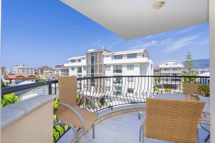 Просторный пентхаус планировки 4+1 в районе Оба - Ракурс 19