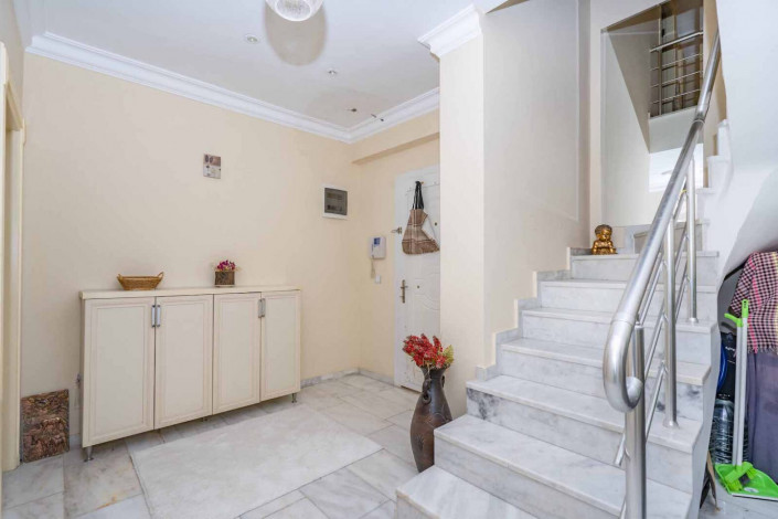 Просторный пентхаус планировки 4+1 в районе Оба - Ракурс 25