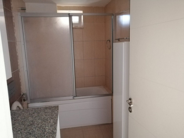 Трехкомнатная меблированная квартира в Обе, 100 м2 - Ракурс 10