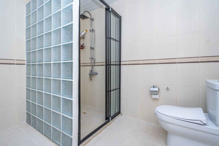 Меблированный дуплекс планировки 4+1, 175м2 в районе Махмутлар - Ракурс 15