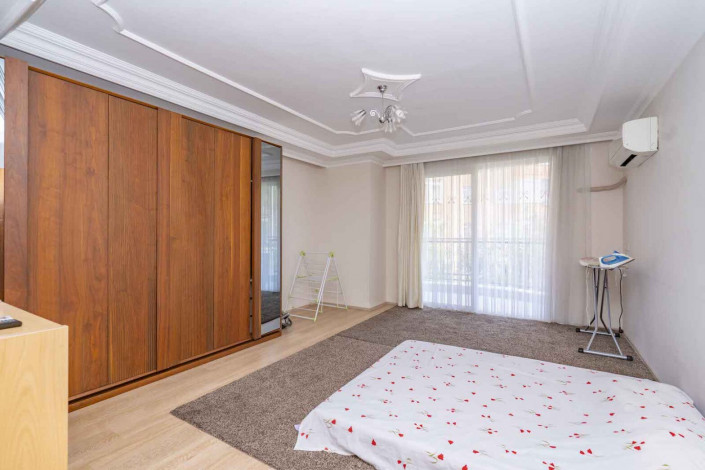 Квартира планировки 3+1, 175м2 в центральной части города Аланья - Ракурс 25