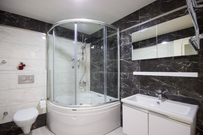 Двухуровневая квартира 4+1 вблизи от моря в районе Кестель, 225 м2 - Ракурс 22