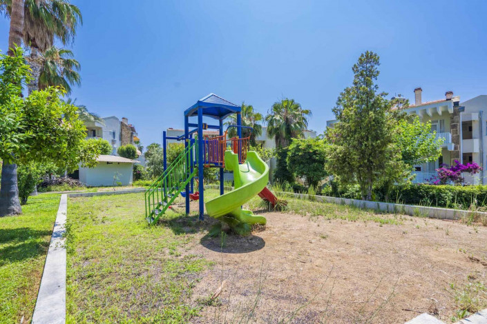 Квартира планировки 2+1, 120м2 в шаговой доступности от моря, район Окуджалар - Ракурс 4