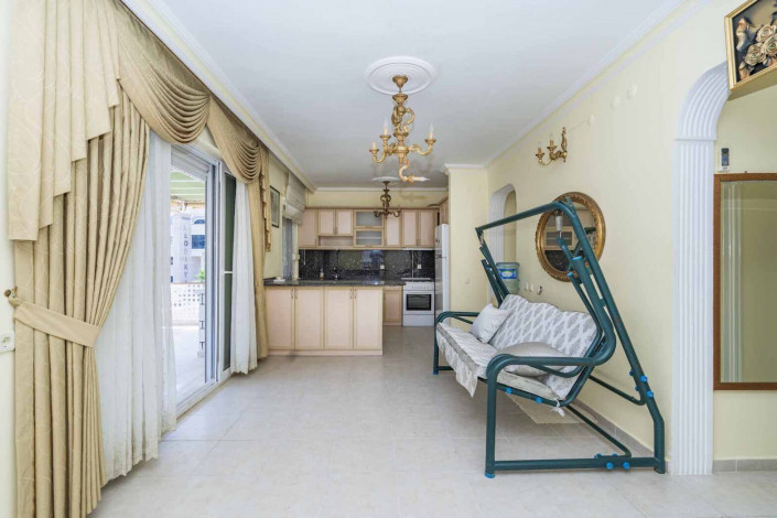 Квартира планировки 2+1, 120м2 в шаговой доступности от моря, район Окуджалар - Ракурс 10