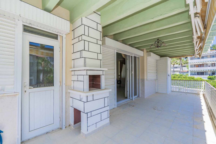 Квартира планировки 2+1, 120м2 в шаговой доступности от моря, район Окуджалар - Ракурс 13