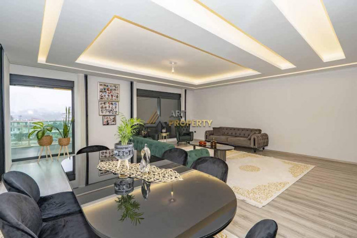 Видовой пентхаус планировки 5+1, 350м2 в районе Оба - Ракурс 2