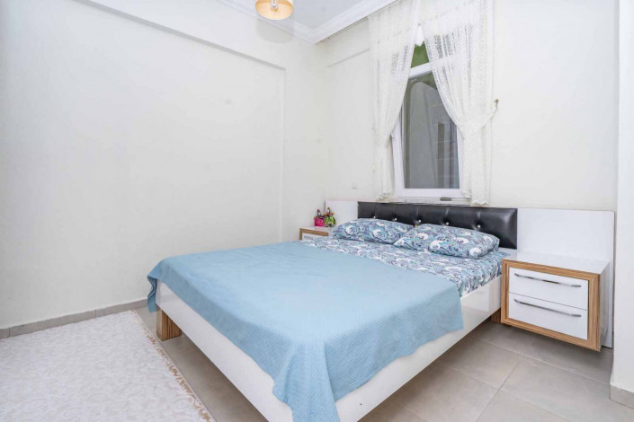 Меблированная квартира планировки 2+1, 105м2 в шаговой доступности от моря, Окуджалар - Ракурс 3