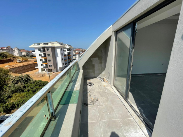 Трехкомнатный дуплекс в новостройке в быстроразивающемся районе Оба, 100 м2 - Ракурс 24