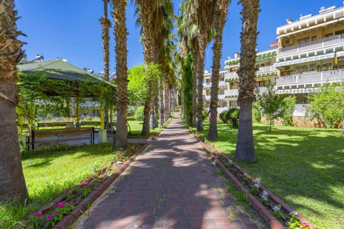 Меблированная квартира планировки 2+1, 105м2 в шаговой доступности от моря, Окуджалар - Ракурс 16