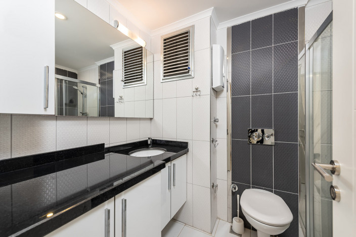 Просторная меблированная квартира планировки 1+1, 77м2 в районе Авсаллар - Ракурс 11