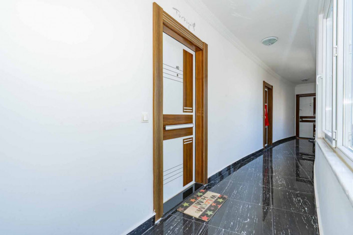 Меблированная квартира планировки 1+1, 60м2 с видом на море, район Махмутлар - Ракурс 20