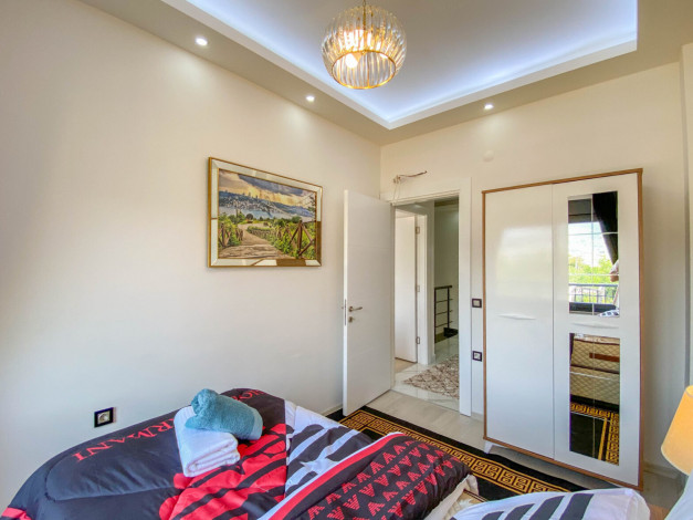 Меблированные апартаменты планировки 3+2, 195м2 в районе Оба - Ракурс 9