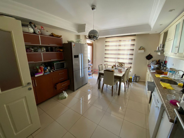 Квартира планировки 3+1, 175м2 в районе Оба - Ракурс 10