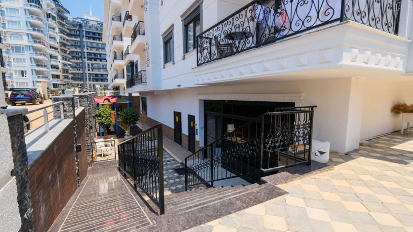 Меблированная квартира планировки 1+1, 60м2 в новом жилом комплексе, район Махмутлар - Ракурс 3