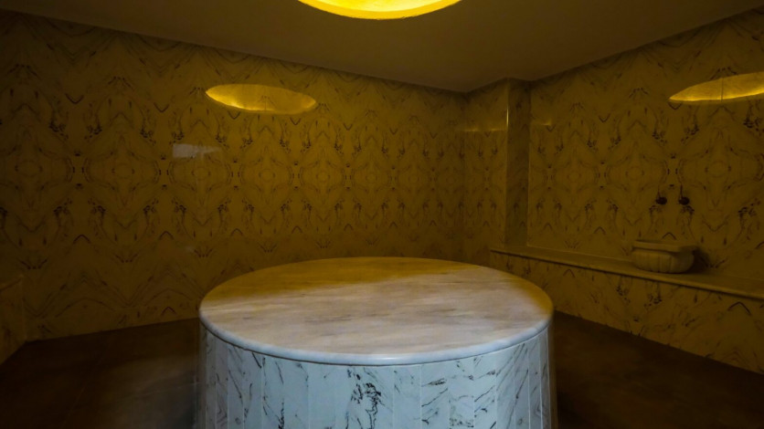 Меблированная квартира планировки 1+1, 60м2 в новом жилом комплексе, район Махмутлар - Ракурс 8